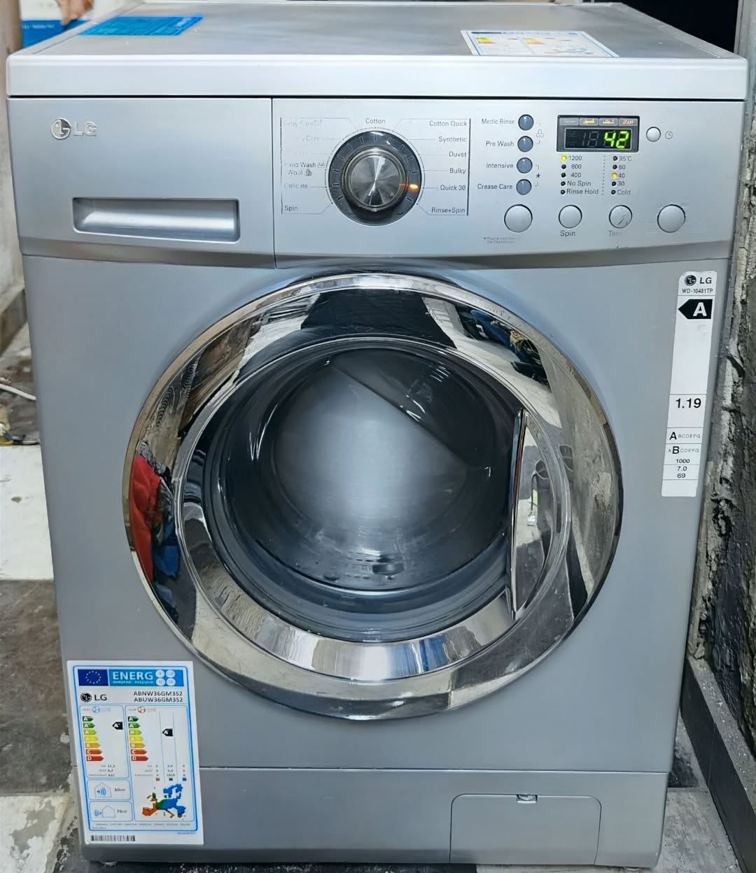 غسالة جي 8 كيلو سلفر مع توصيل