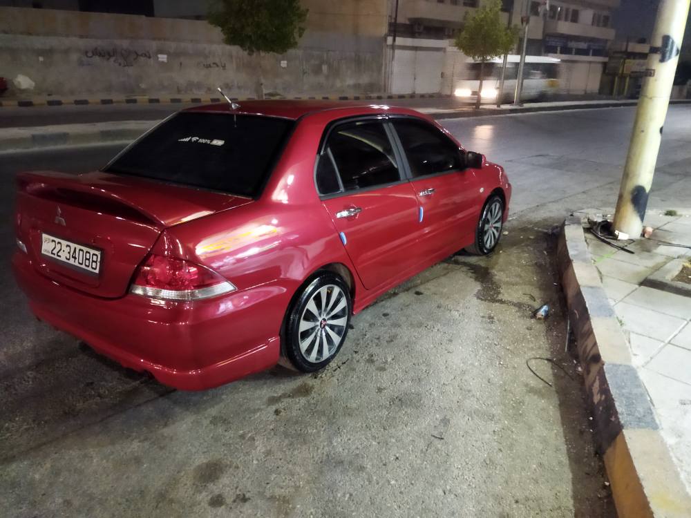 مستوبيشي لانسر 2007 إصدار كويتي محرك 1600cc بحالة ممتازة للبيع