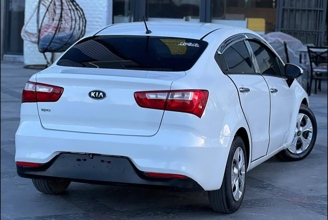 KIA RIO 2017 للبيع مع ميزات إضافية في حالة جيدة