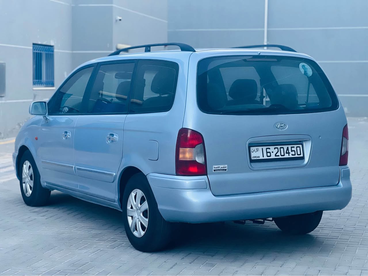 هونداي تراجت 2002 للبيع بسعر مغري وبمحرك 2000cc وجير اتوماتيك - 5