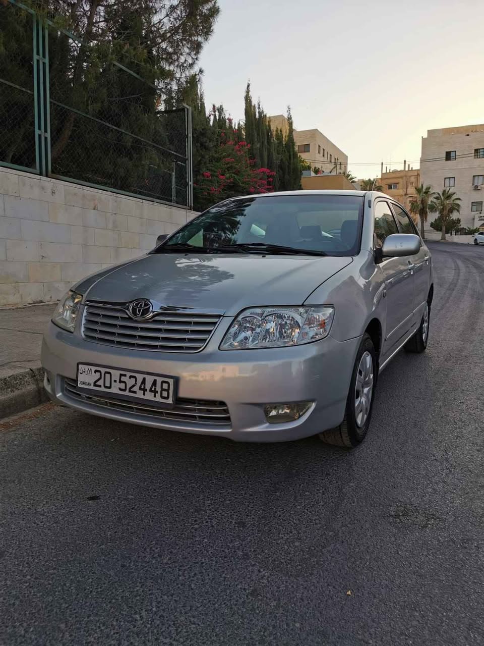 تويوتا كورولا 2005 بحالة الوكالة بتجهيزات أصليّة وماتور 1800 سي سي
