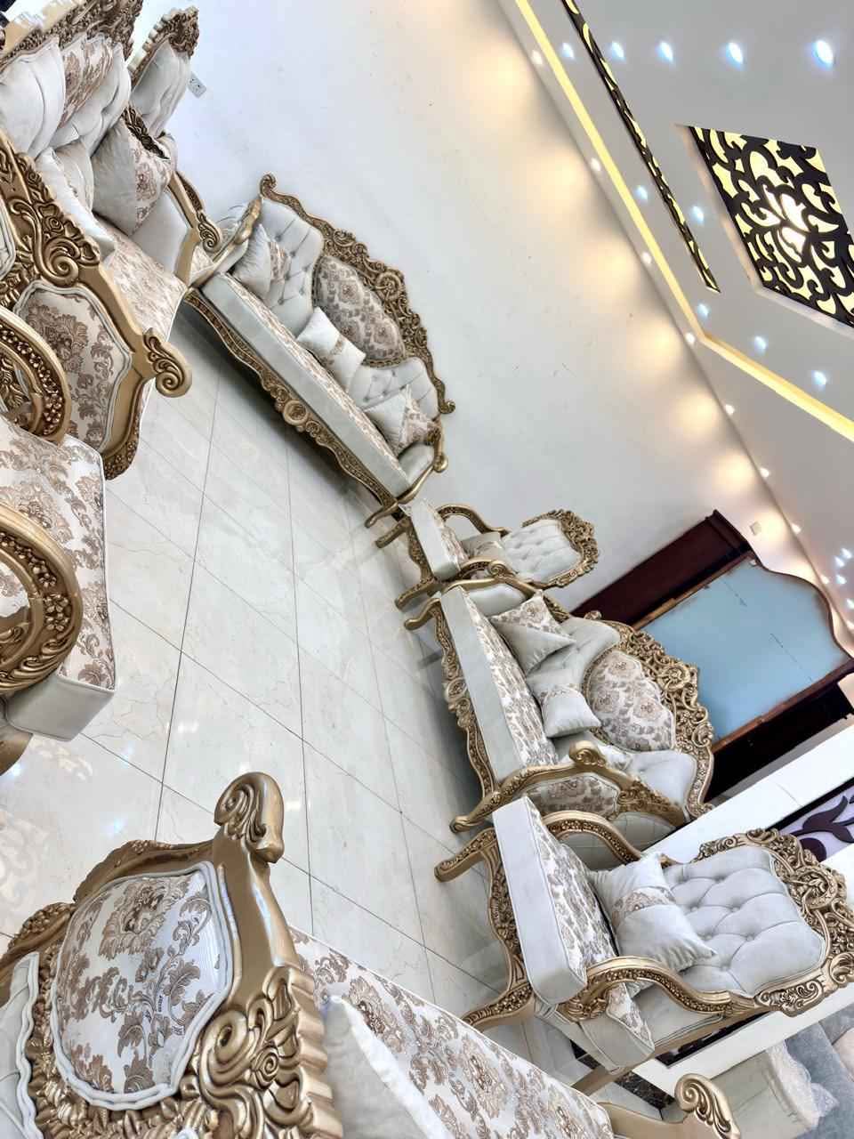 طقم كنب مصري دمياطي 14 مقعد من خشب زان بتصميم أنتيكا واسفنج ضغط عالي