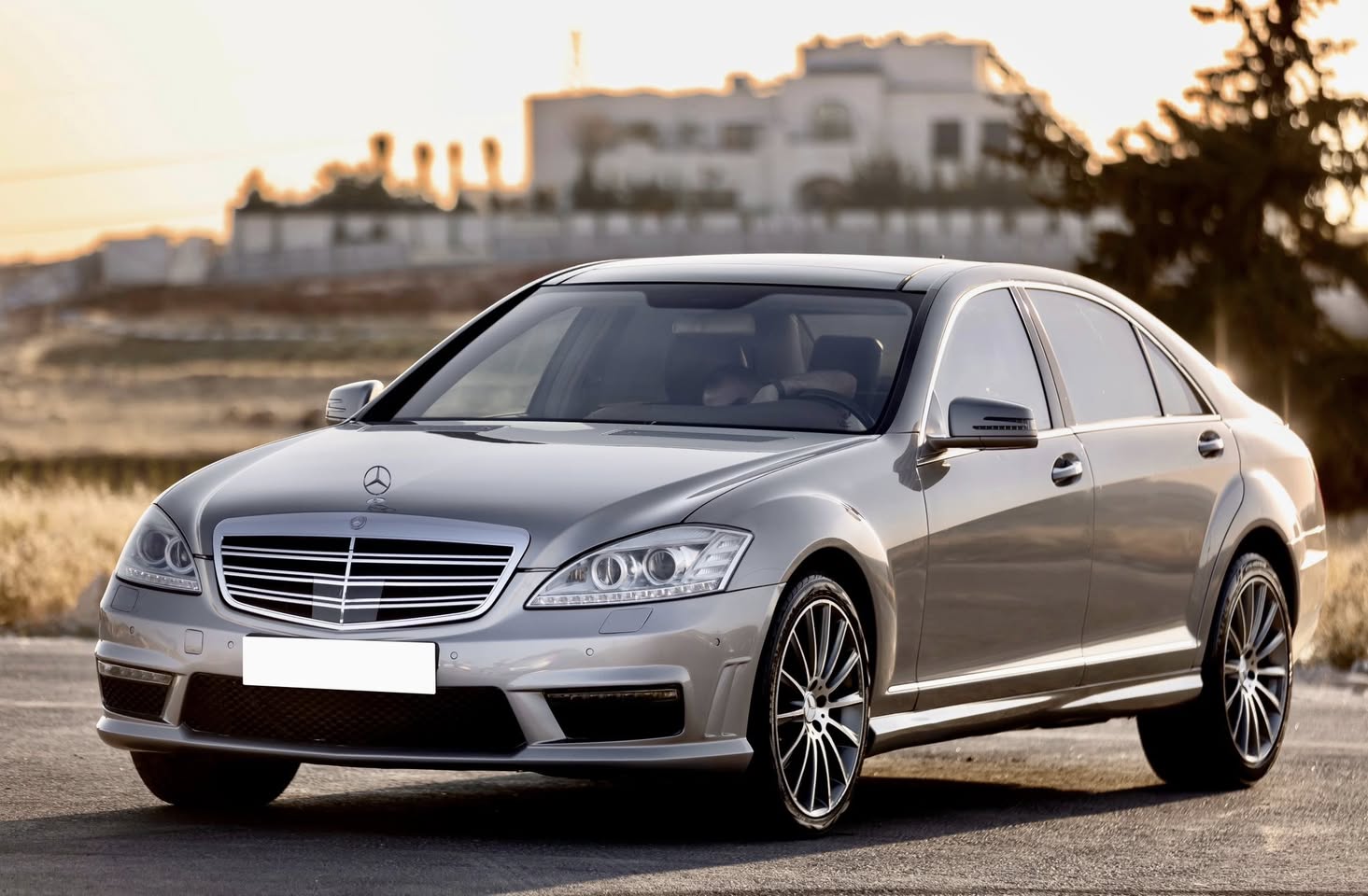 مرسيدس S350L 2006 محدّثة 2013 بحالة الوكالة مع AMG KIT - 2