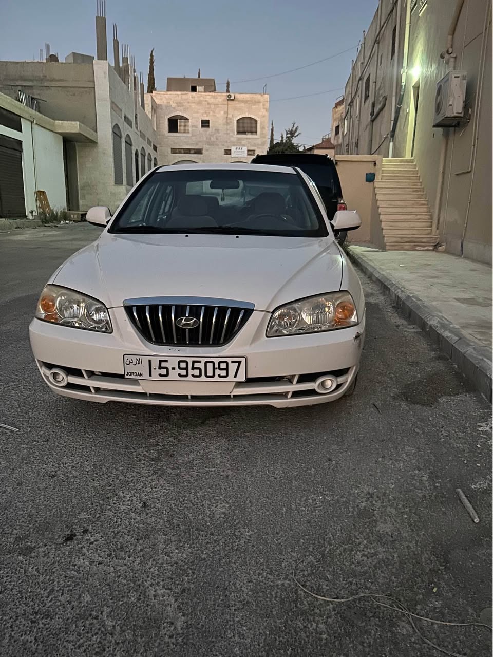 هونداي XD 2004 جولد بحالة ممتازة مع ترخيص كامل