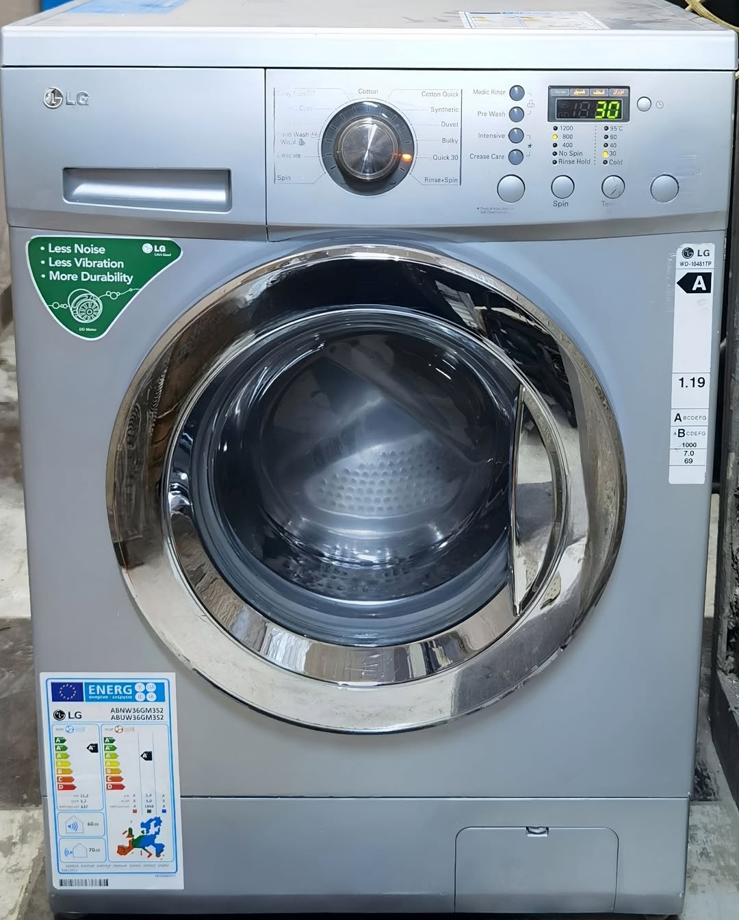 غسالة ألجي 8 كيلو سلفر - بسعر 110 دنانير