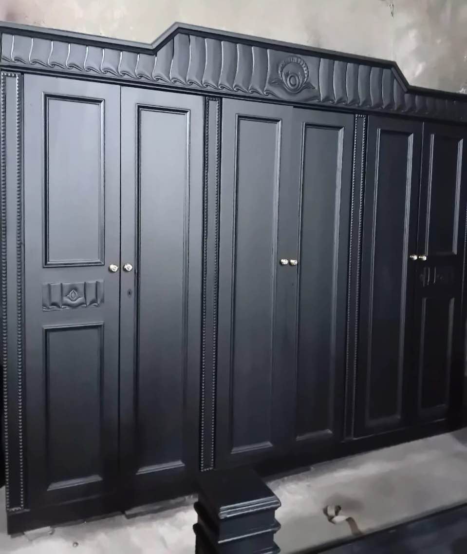 غرفة نوم ماستر خشب لاتية 18 قطعة