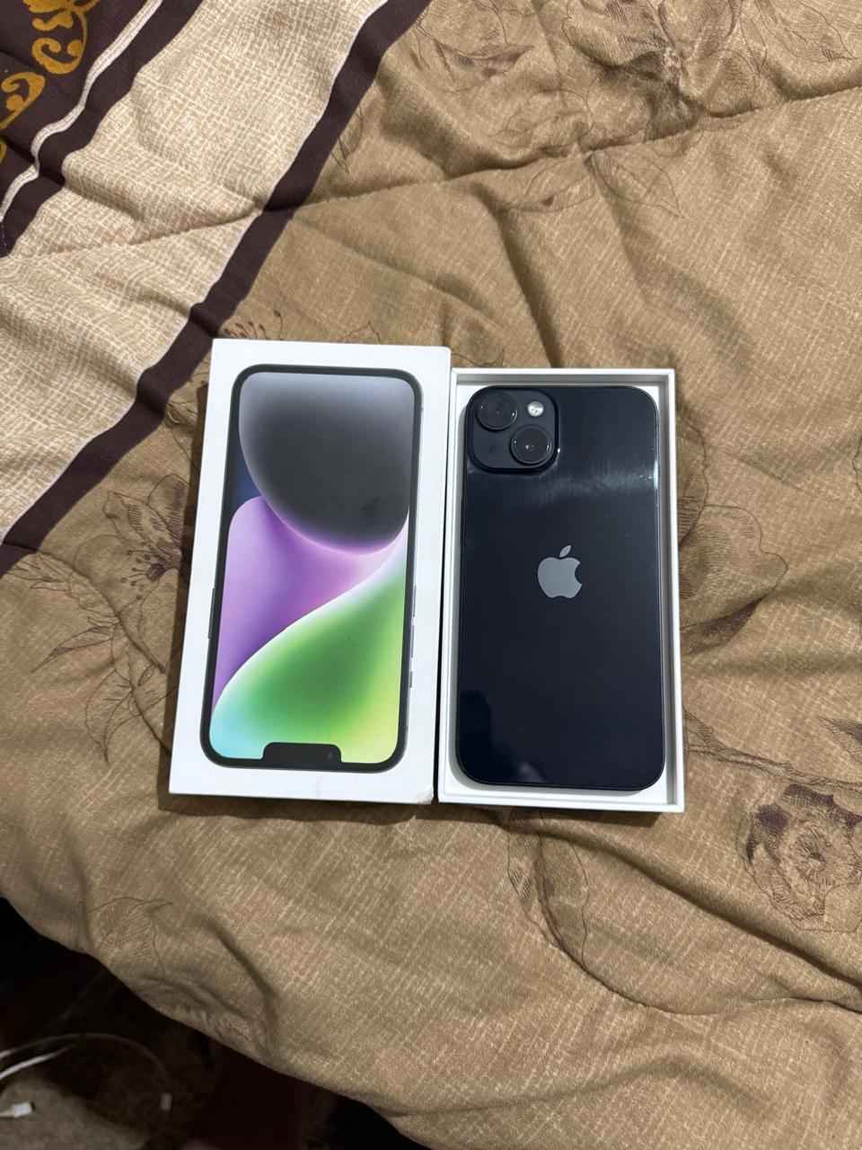 آيفون 14 وكالة مع ملحقاته