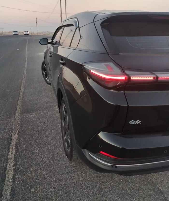 سيارة نيتا x 2023 للبيع بأسعار مناسبة مع الداخلية السوداء والممشى القليل - 5